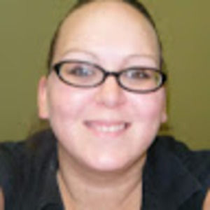 Meet your Posher, Lara